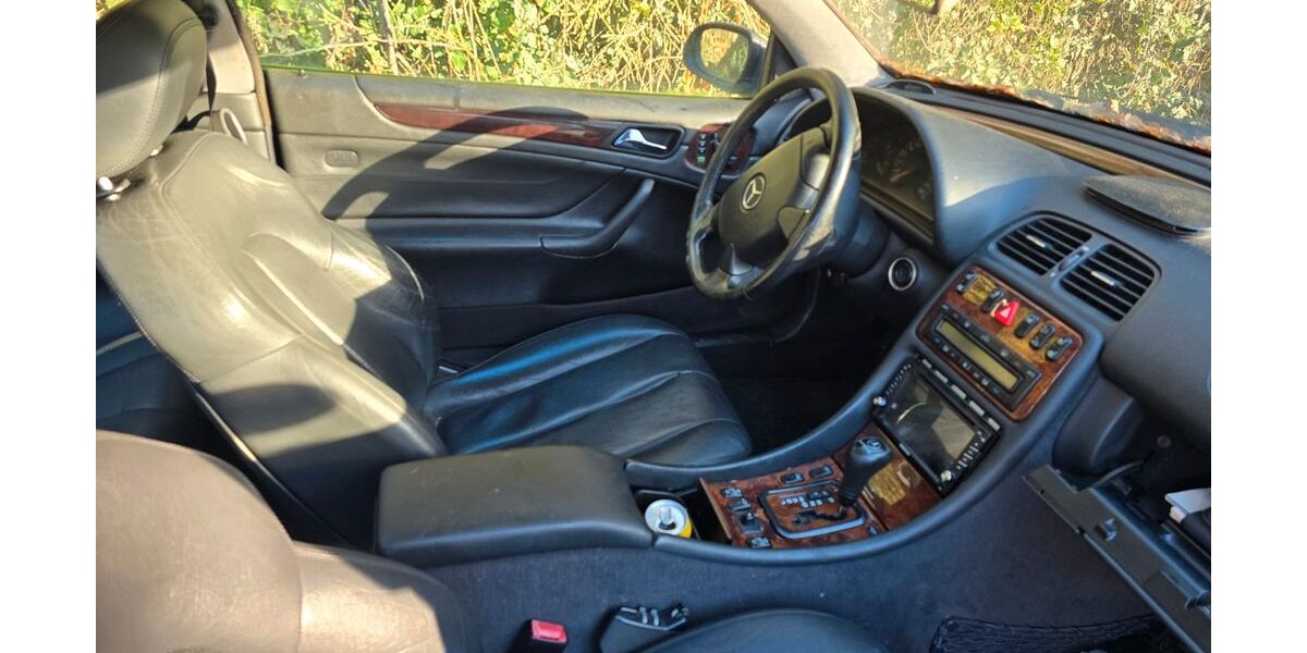 Mercedes-Benz CLK 320 190.000 km 1.100 &euro; Zülpich 53909