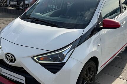 Toyota Aygo (X) 97.168 km 7.990 &euro; Köln 51065