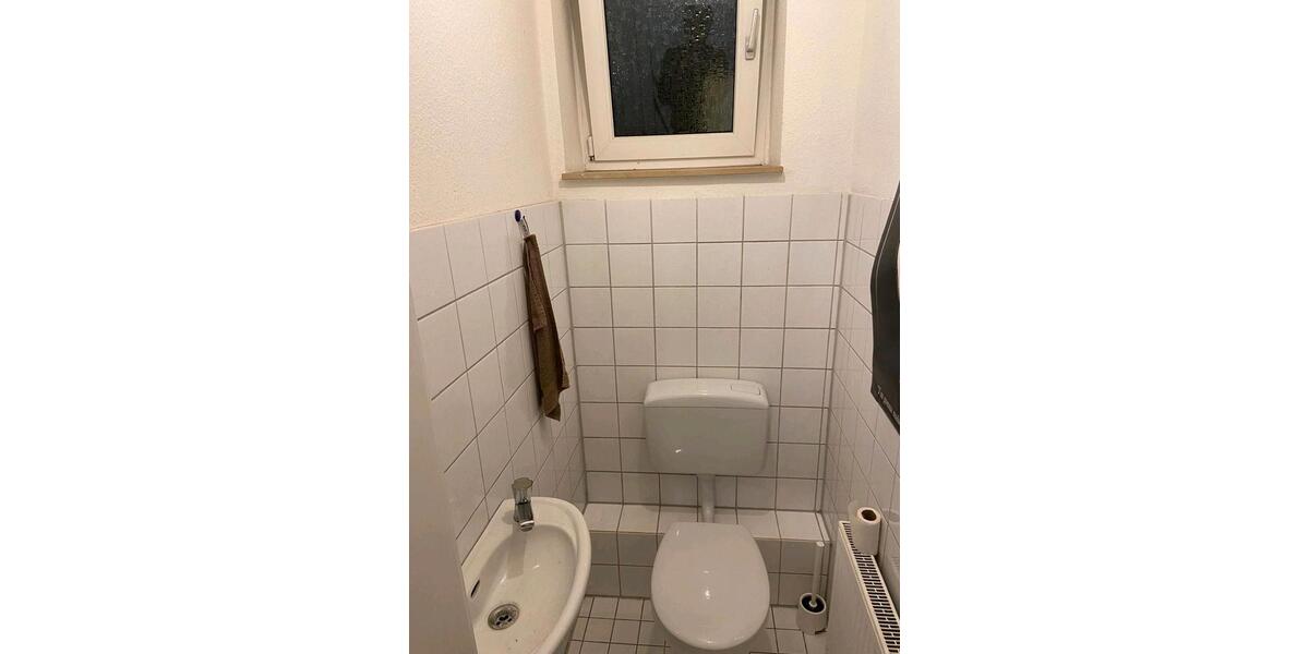 Erdgeschoßwohnung Hürth - 3 Zimmer, 67 m&sup2;, 1.100&euro; | Angebot:25842765