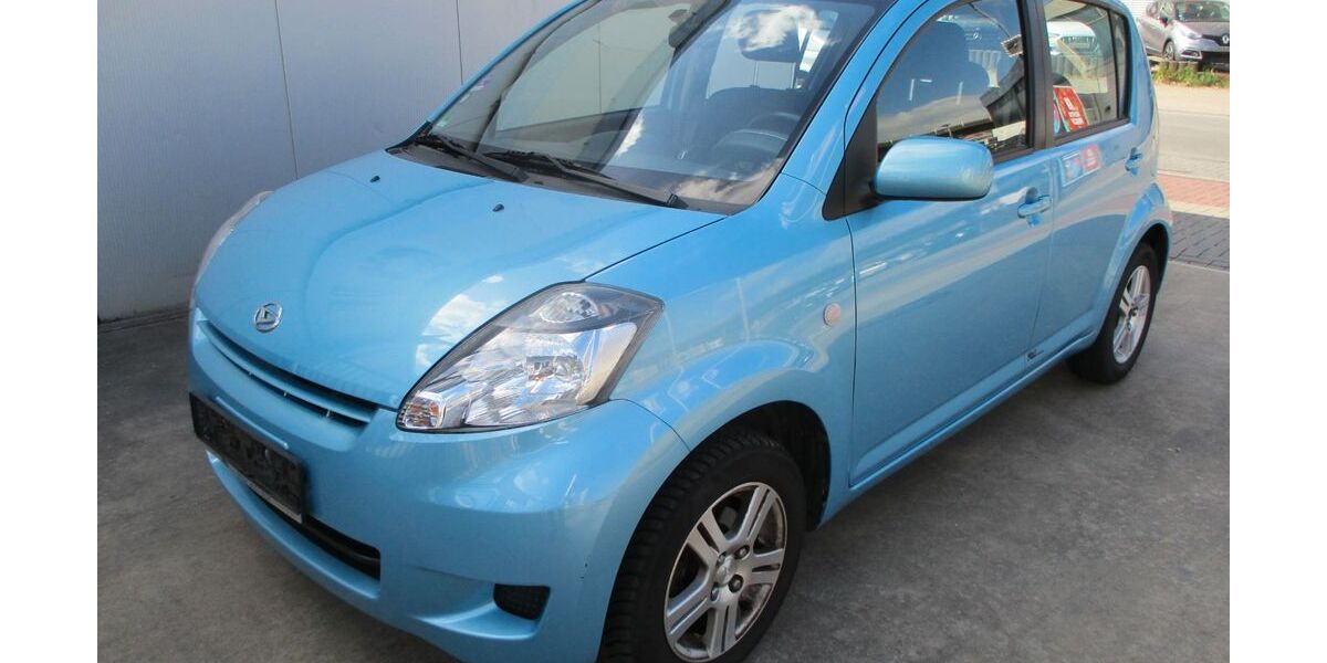 Daihatsu Sirion 46.171 km 4.570 &euro; Köln 51105