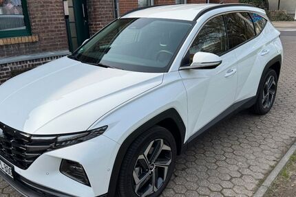 Hyundai TUCSON 15.869 km 28.900 &euro; Frechen 50226