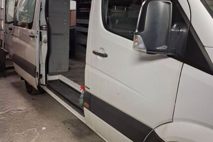 Mercedes-Benz Sprinter 158.246 km 9.995 &euro; Köln 51107