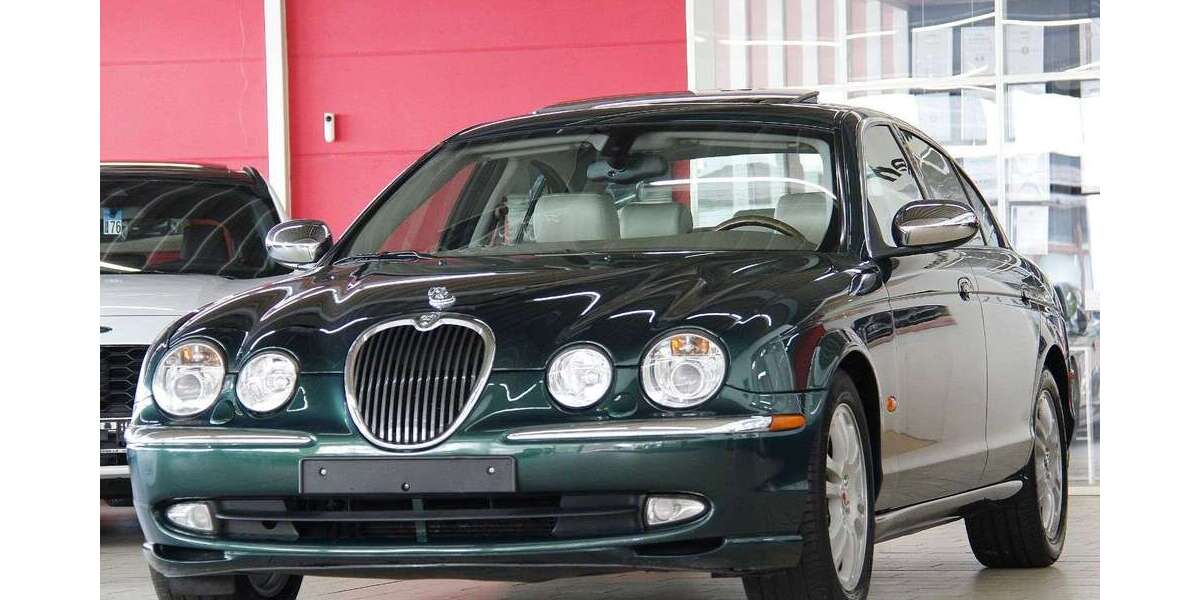 Jaguar S-Type 215.000 km 6.850 &euro; Köln 50739