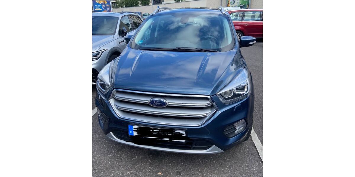 Ford Kuga 81.116 km 12.500 &euro; Köln 50667