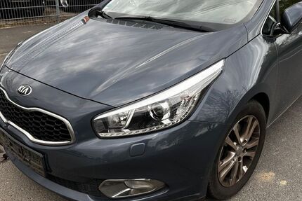 Kia Andere 237.000 km 4.999 &euro; Köln 51145