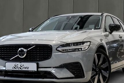 Volvo V90 23.900 km 46.890 &euro; Köln 50968