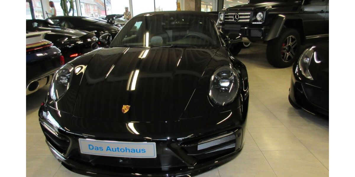 Porsche 992 9.950 km 179.990 &euro; Bergheim 50126