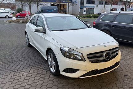 Mercedes-Benz A 180 92.500 km 10.490 &euro; Köln 51147