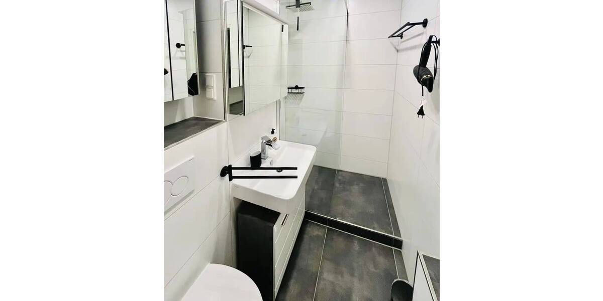 Etagenwohnung Köln Zollstock - 2 Zimmer, 47 m&sup2;, 1.040&euro; | Angebot:26274144