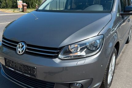 VW Touran 203.890 km 7.990 &euro; Bornheim 53332