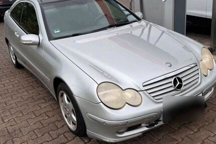 Mercedes-Benz 230 167.000 km 800 &euro; Swisttal Odendorf 53913