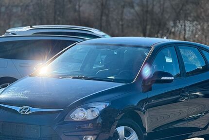 Hyundai i30 120.000 km 3.500 &euro; Langerwehe 52379