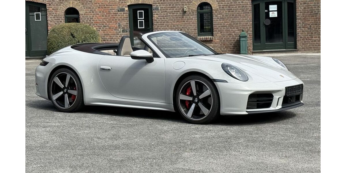 Porsche 992 8.440 km 164.790 &euro; Frechen (bei Köln) 50226