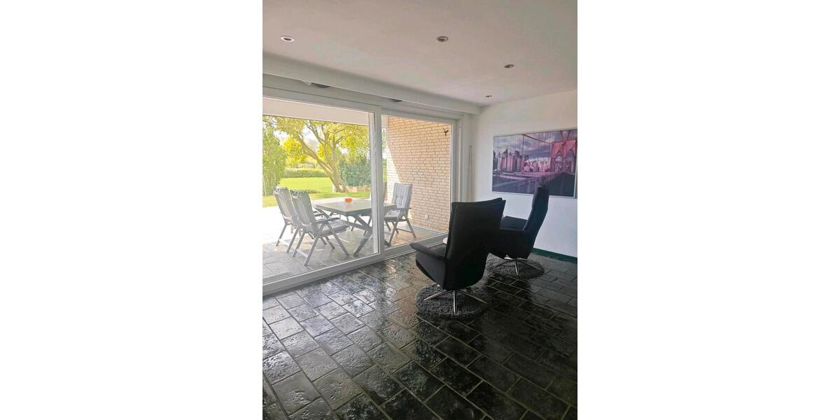 Einfamilienhaus Jüchen - 5 Zimmer, 200 m&sup2;, 2.700&euro; | Angebot:26248497