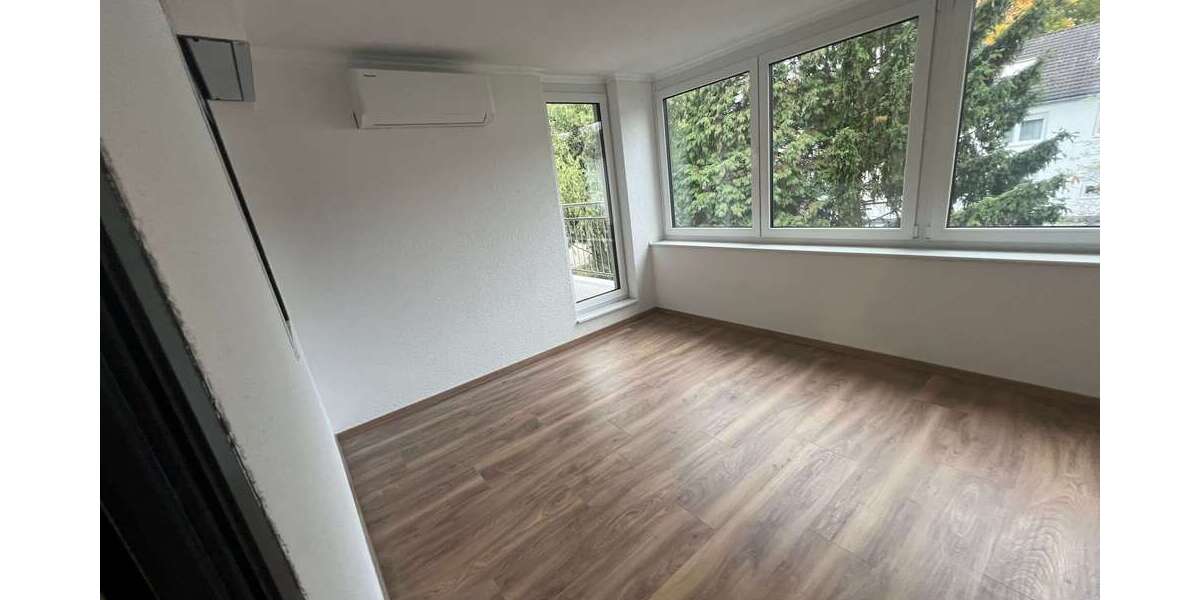 Etagenwohnung Köln Wahnheide - 5 Zimmer, 100 m&sup2;, 1.500&euro; | Angebot:26862859