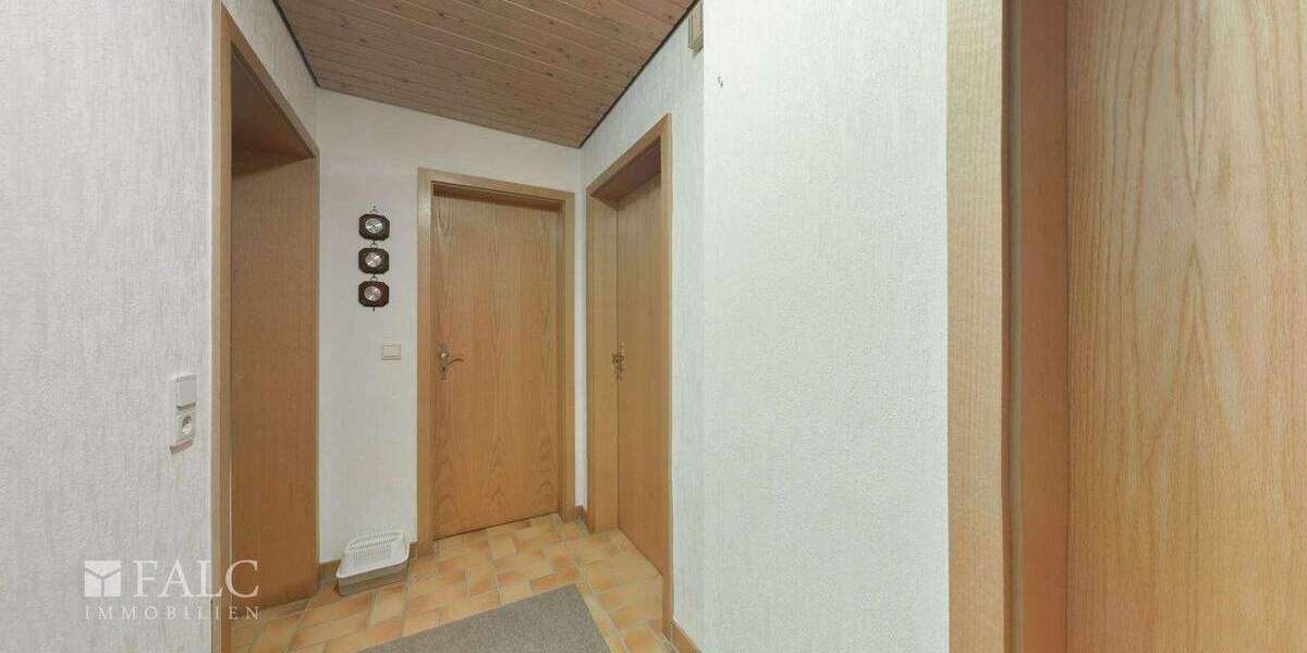 Einfamilienhaus Köln-Zündorf Zündorf - 1 Zimmer, 131 m&sup2;, 549.000&euro; | Angebot:25696528