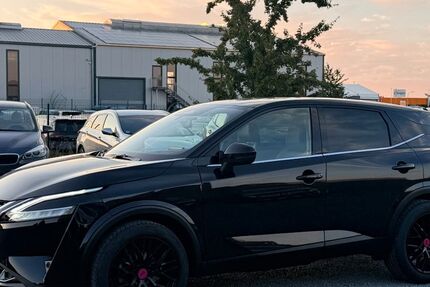 Nissan Qashqai 27.800 km 23.900 &euro; Düren 52351