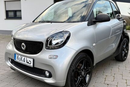 Smart ForTwo 65.500 km 12.390 &euro; Köln 50677