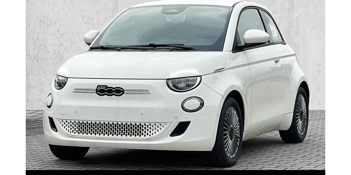 Fiat 500e 2.900 km 21.780 &euro; Köln 51149