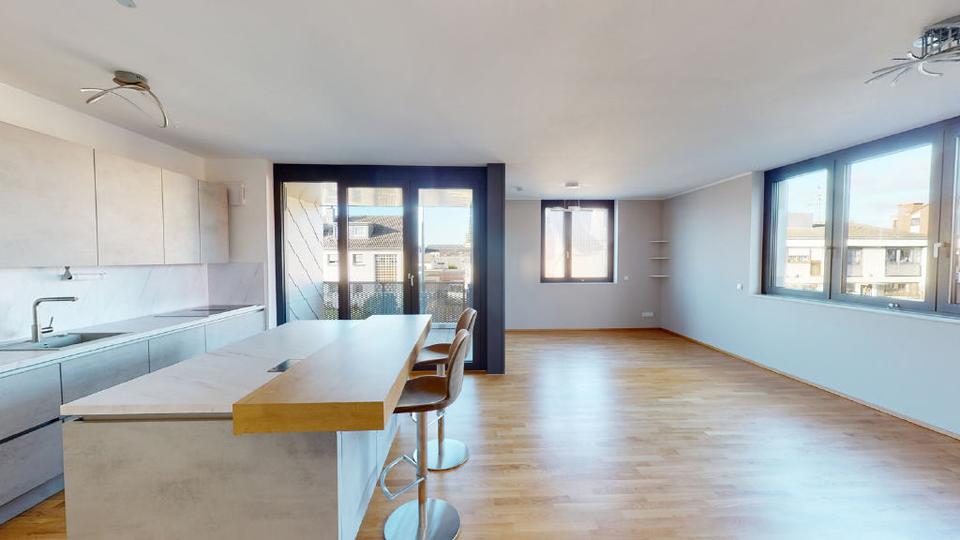 Etagenwohnung Erftstadt - 3 Zimmer, 96 m&sup2;, 1.350&euro; | Angebot:25349465