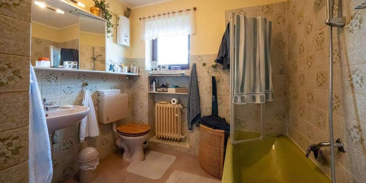 Mehrfamilienhaus, Wohnhaus Dormagen / Nievenheim Nievenheim - 5 Zimmer, 154 m&sup2;, 569.000&euro; | Angebot:25742122