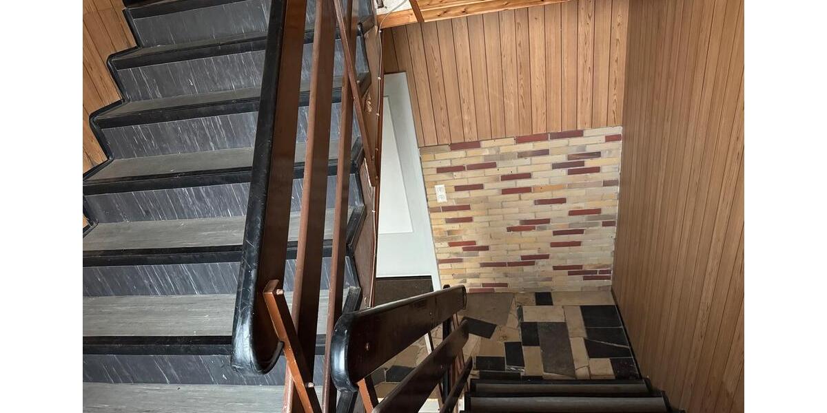 Dachgeschoßwohnung Düren Distelrath - 2 Zimmer, 78 m&sup2;, 750&euro; | Angebot:25996434