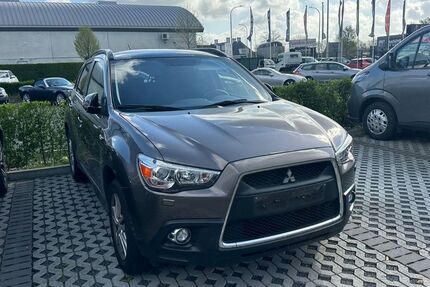 Mitsubishi ASX 83.600 km 8.990 &euro; Wesseling - Köln 50389
