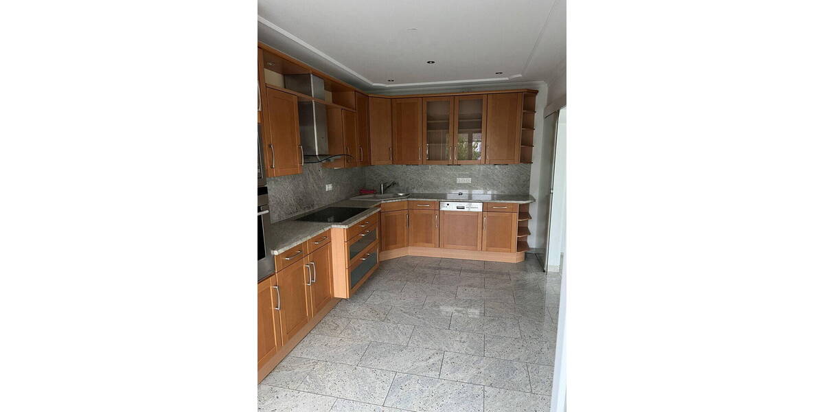 Etagenwohnung Köln Volkhoven/Weiler - 3 Zimmer, 83 m&sup2;, 1.350&euro; | Angebot:25969777