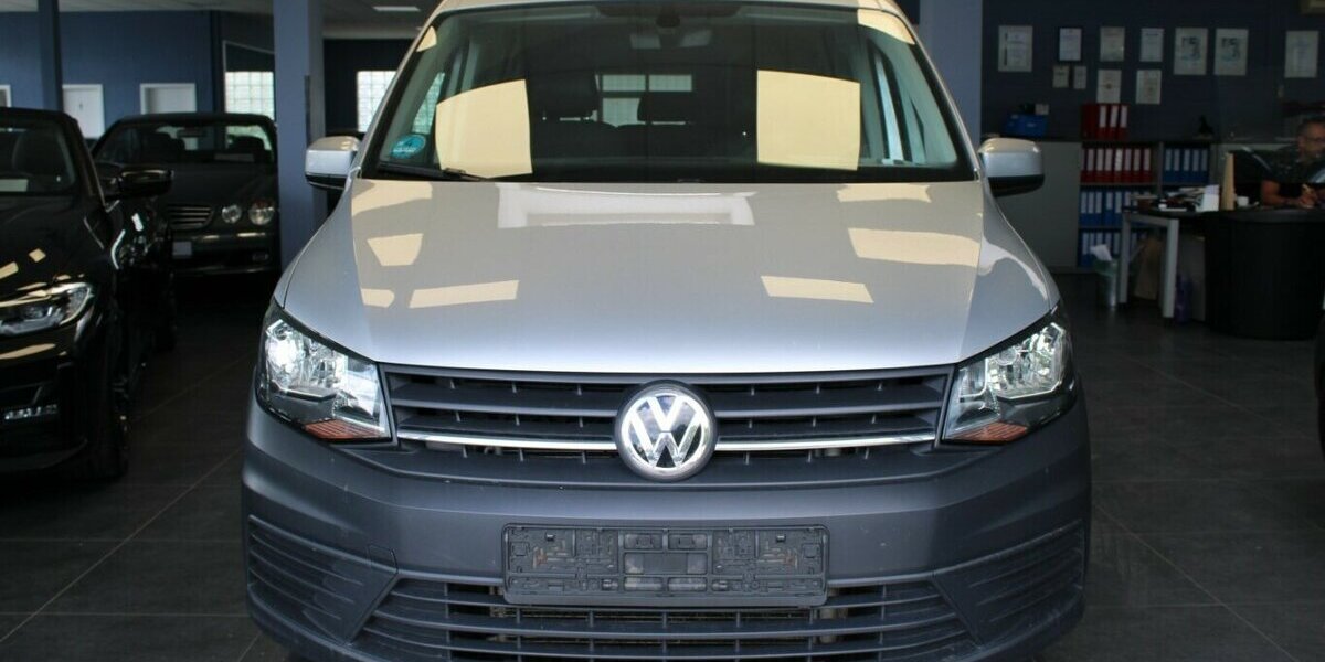 VW Caddy 2.0 TDI DSG Trendline - 5-Sitzer - 73.330 km 17.980 &euro; Euskirchen 53881