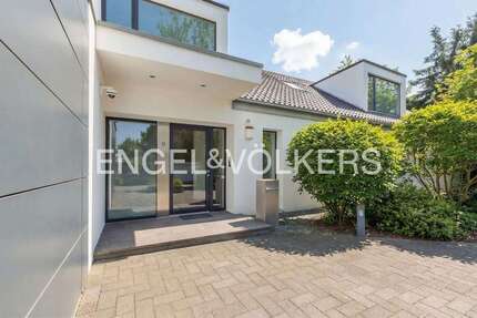 Haus Köln - Brück Brück - 8 Zimmer, 373 m&sup2;, 2.295.000&euro; | Angebot:25792040