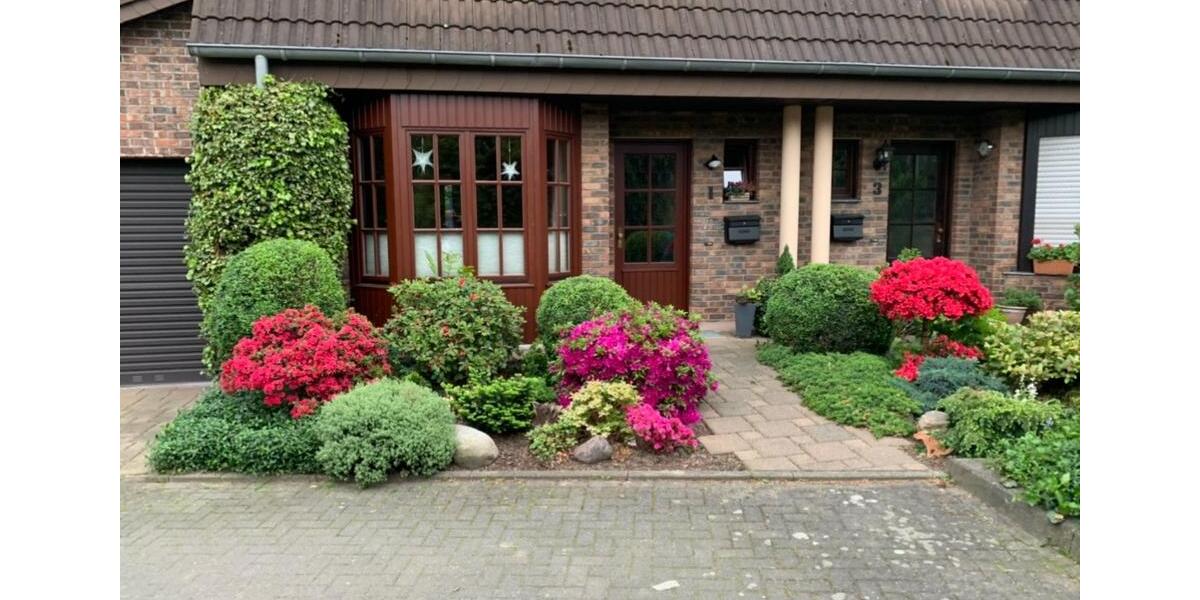 Doppelhaushälfte Pulheim - 4 Zimmer, 168 m&sup2;, 2.350&euro; | Angebot:25054806