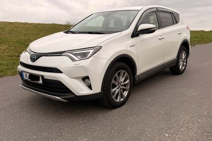 Toyota RAV 4 112.000 km 18.600 &euro; Niederkassel 53859