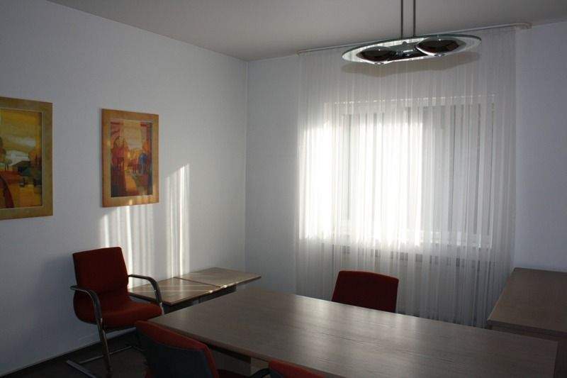 Gewerbeobjekt Merzenich Golzheim - 3 Zimmer, 85 m&sup2;, 680&euro; | Angebot:25740613