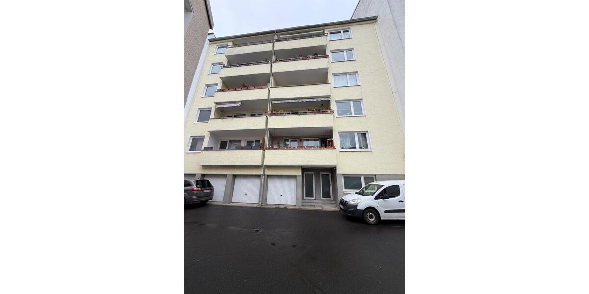 Hochparterre Köln Innenstadt - 3 Zimmer, 90 m&sup2;, 438.000&euro; | Angebot:25399069