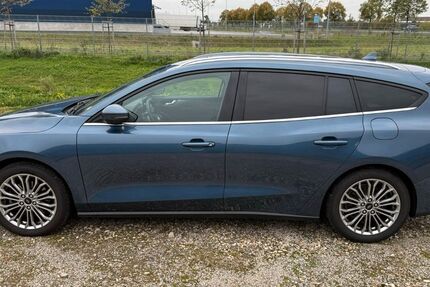 Ford Focus 75.100 km 14.499 &euro; Grevenbroich 41516