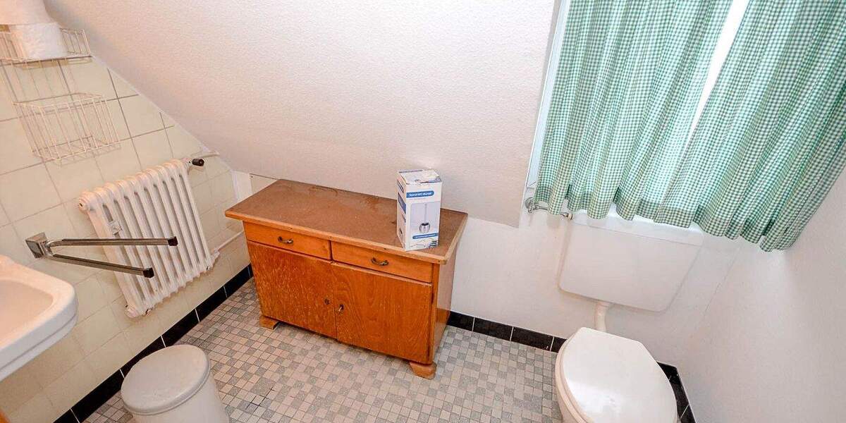 Einfamilienhaus Brühl - 6 Zimmer, 135 m&sup2;, 298.000&euro; | Angebot:25709861