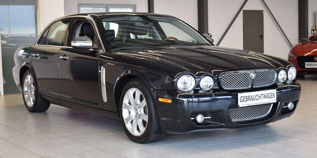 Jaguar XJ 109.980 km 24.999 &euro; Düren 52351