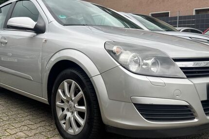 Opel Astra 144.911 km 3.990 &euro; Köln 50858