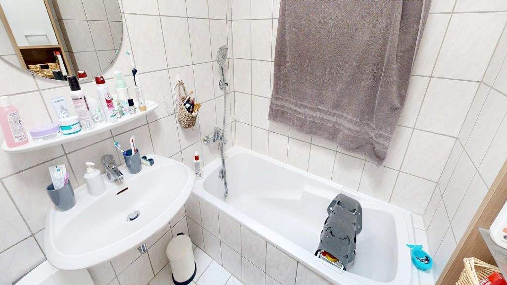 Reihenmittelhaus Erftstadt Lechenich - 5 Zimmer, 125 m&sup2;, 370.000&euro; | Angebot:25802063