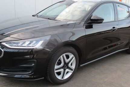 Ford Focus 64.517 km 14.270 &euro; Köln 51105