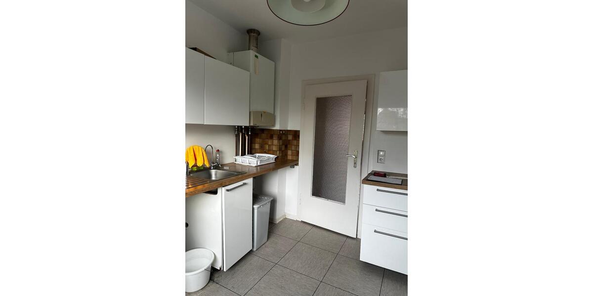 Etagenwohnung Köln Mülheim - 4 Zimmer, 83 m&sup2;, 1.150&euro; | Angebot:25840809