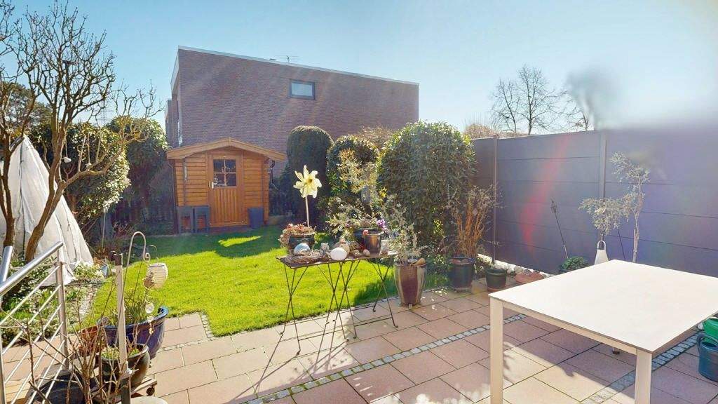 Reihenmittelhaus Erftstadt Lechenich - 5 Zimmer, 125 m&sup2;, 370.000&euro; | Angebot:25802063