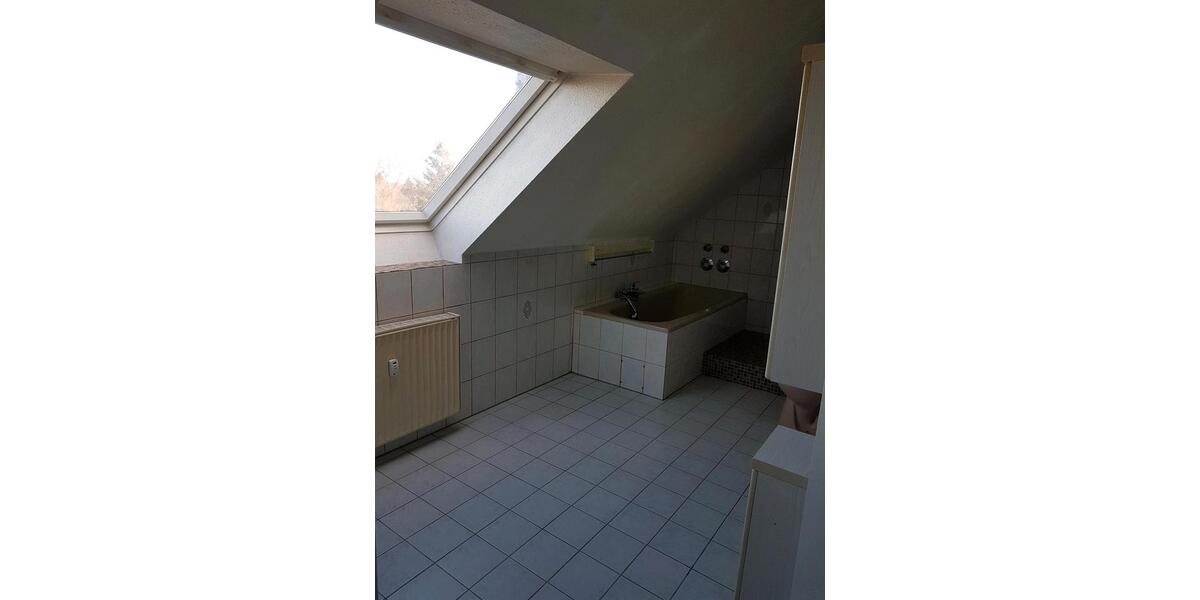 Dachgeschoßwohnung Euskirchen - 2 Zimmer, 56 m&sup2;, 148.000&euro; | Angebot:27281187
