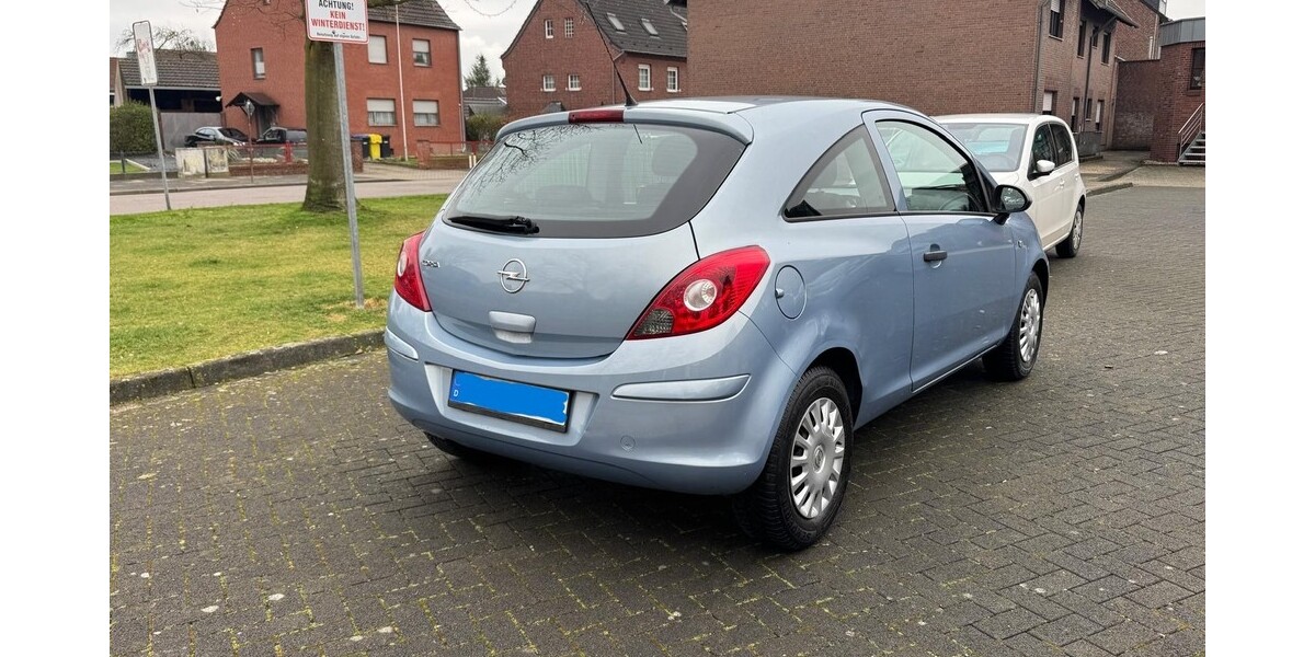 Opel Corsa D 125.600 km 2.000 &euro; Grevenbroich 41515