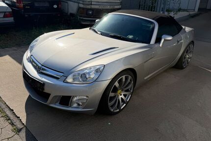 Opel GT 79.000 km 13.500 &euro; Hürth 50354