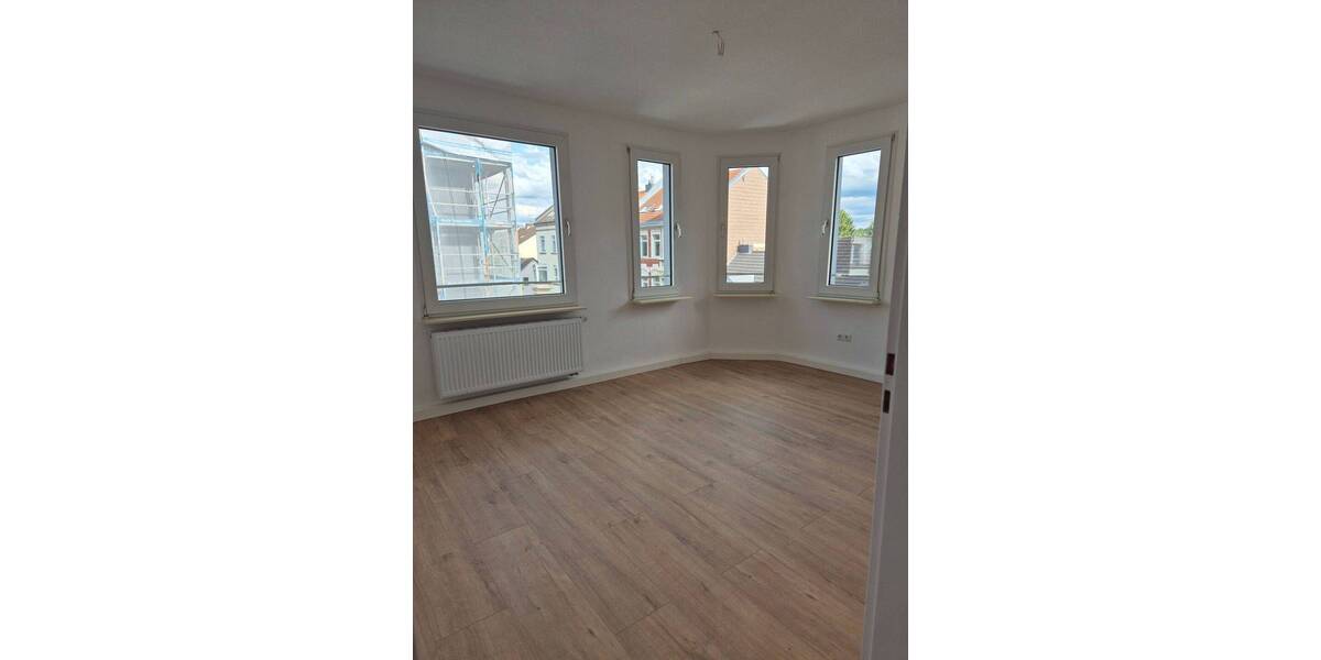 Etagenwohnung Köln Höhenberg - 3 Zimmer, 80 m&sup2;, 1.080&euro; | Angebot:25938841