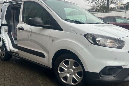 Ford Transit 106.992 km 8.888 &euro; Köln 51069