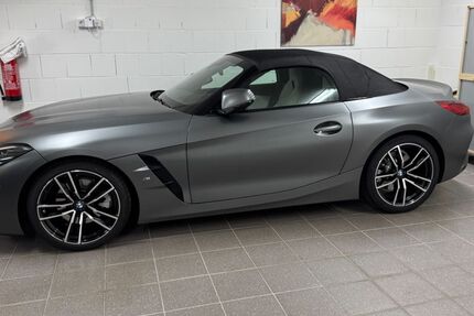 BMW Z4 29.870 km 43.900 &euro; Pulheim 50259