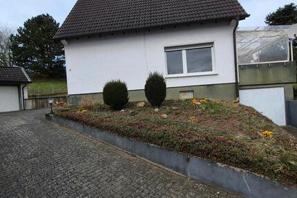 Haus Bornheim - 4 Zimmer, 110 m&sup2;, 219.000&euro; | Angebot:25282179