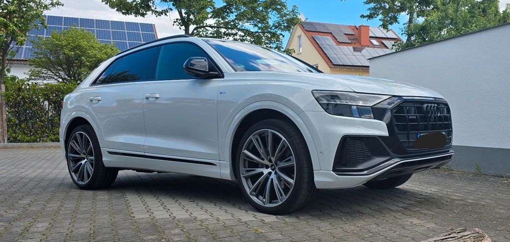 Audi Q8 100.000 km 59.000 &euro; Nörvenich 52388
